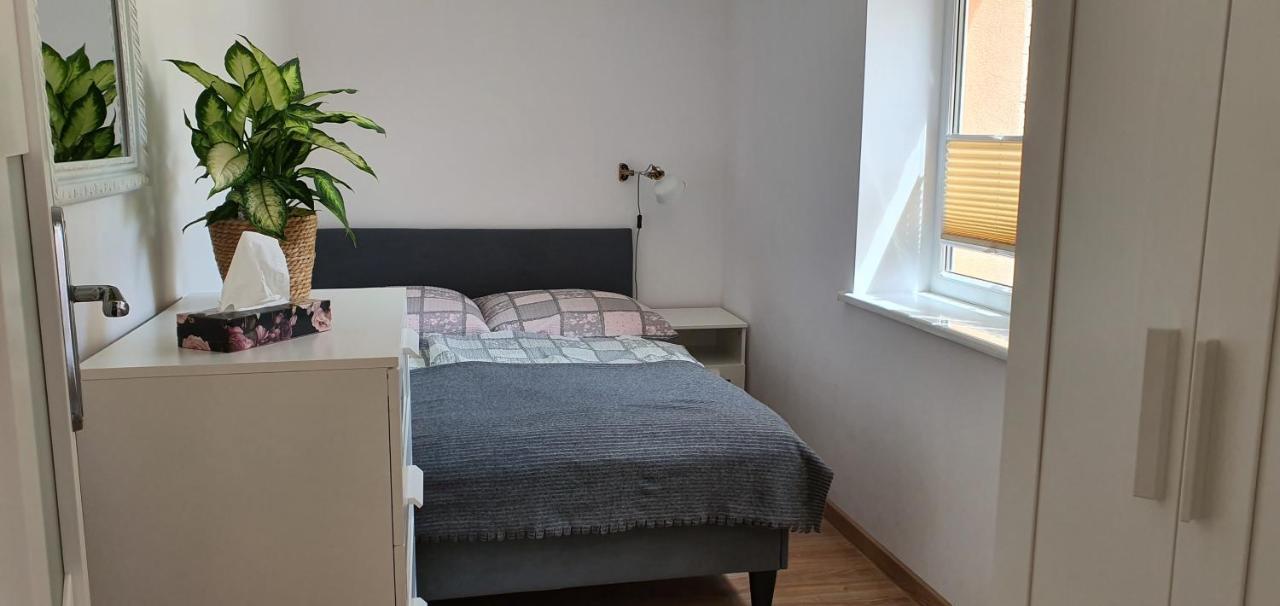 Apartamenty I Pokoje Goscinne Zosia Darłówko Exterior foto